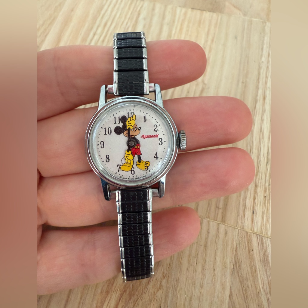 Vintage Ingersoll Disney Ladies Mickey Mouse Winding Mechanical Watch